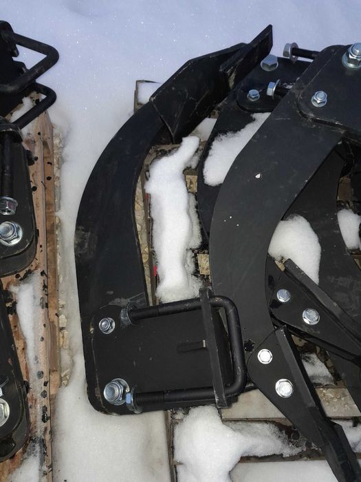 Rama proszkowo malowana głębosz  nowy 1/3 pazur nowa do ciągnika