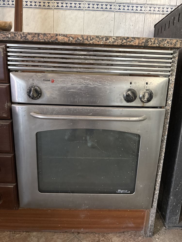 Forno Fagor Encastras