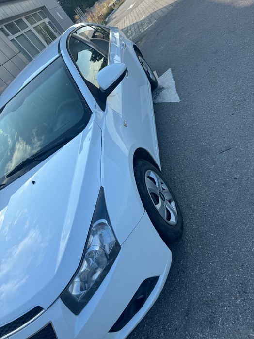 Автомобіль на продаж