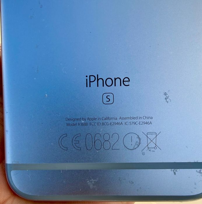 Vendo iPhone 6s (Modelo A1688)