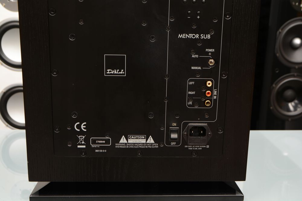 subwoofer aktywny Dali Mentor SUB + pilot, do kina domowego i muzyki