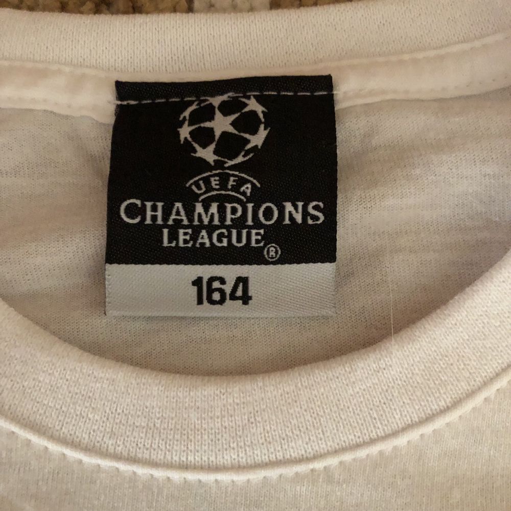 T shirt Sporting Champions League 16Anos