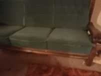 Sofa dębowa z poduszkami