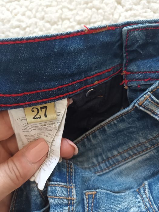 Calças de ganga marca Gaudi