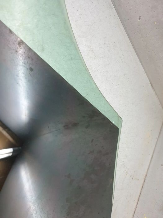 Vidro porta trás esquerdo VOLKSWAGEN Passat Variant (365)