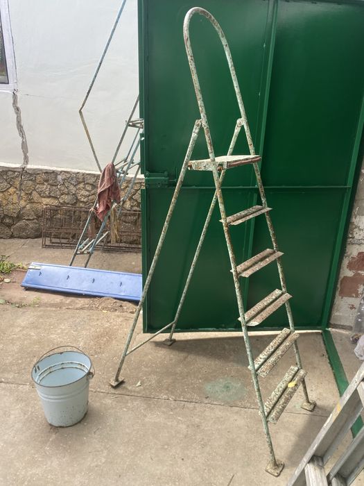 Лестница драбина стремянка