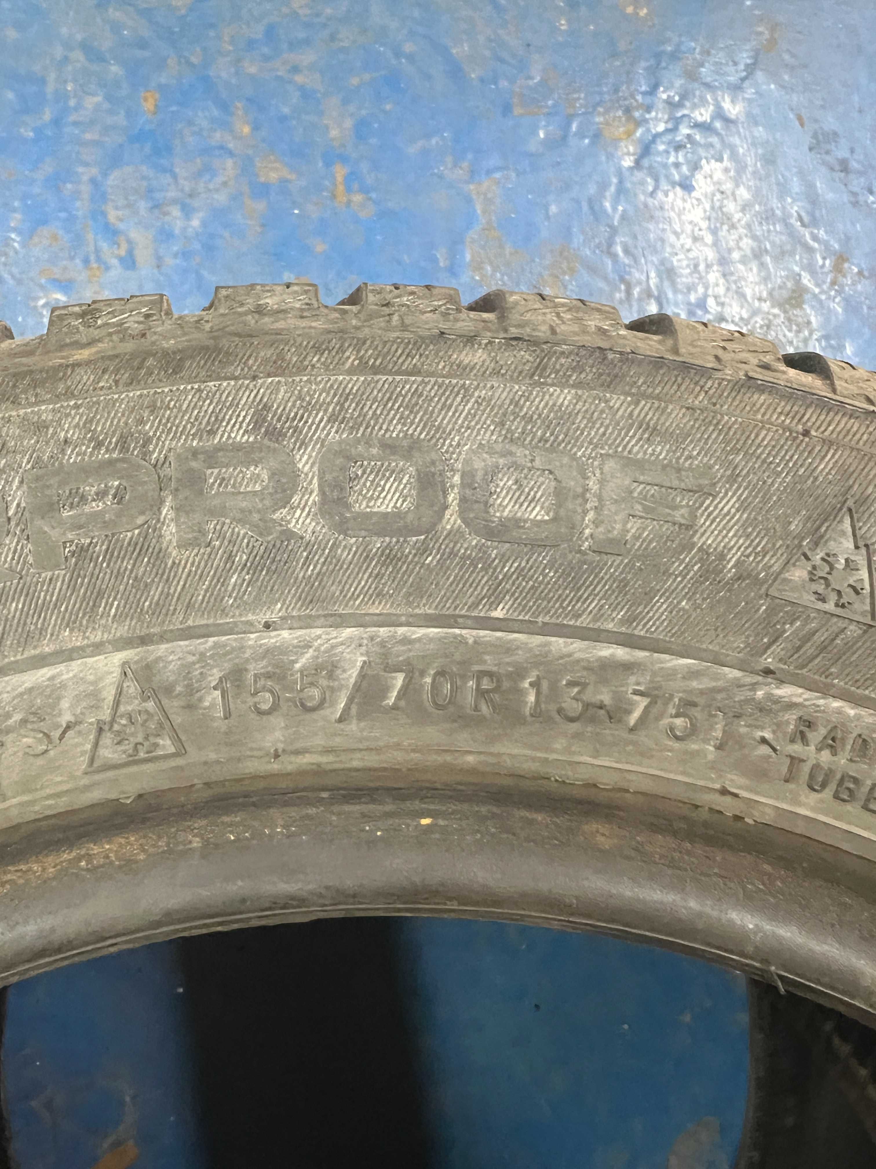 155/70r13 nokian opony zimowe 2 szt bieznik 6,5 mm stan bdb
