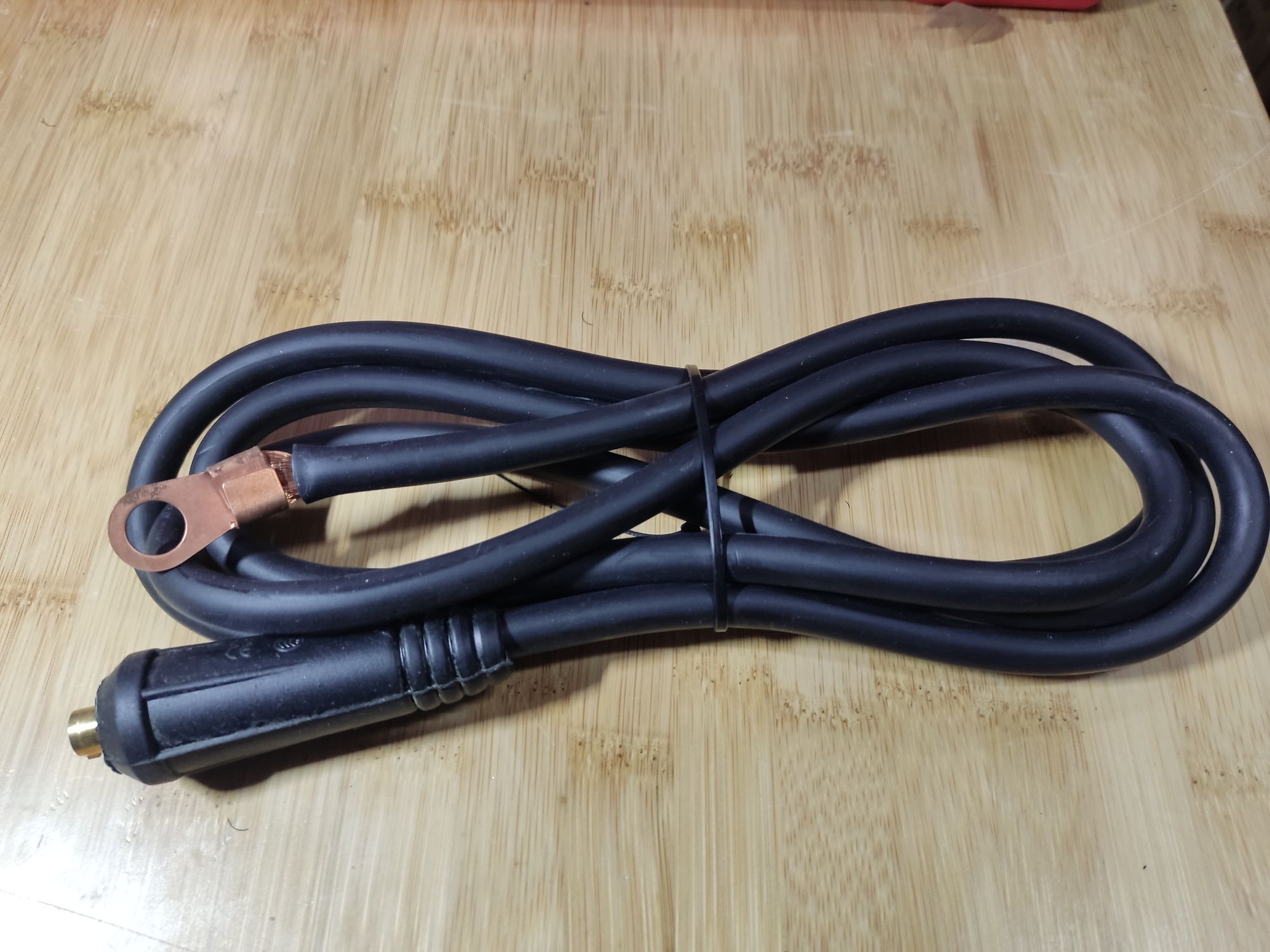 Зварювальний кабель багатожильний 2м 16мм2 з вилкою 10-25мм сварочный