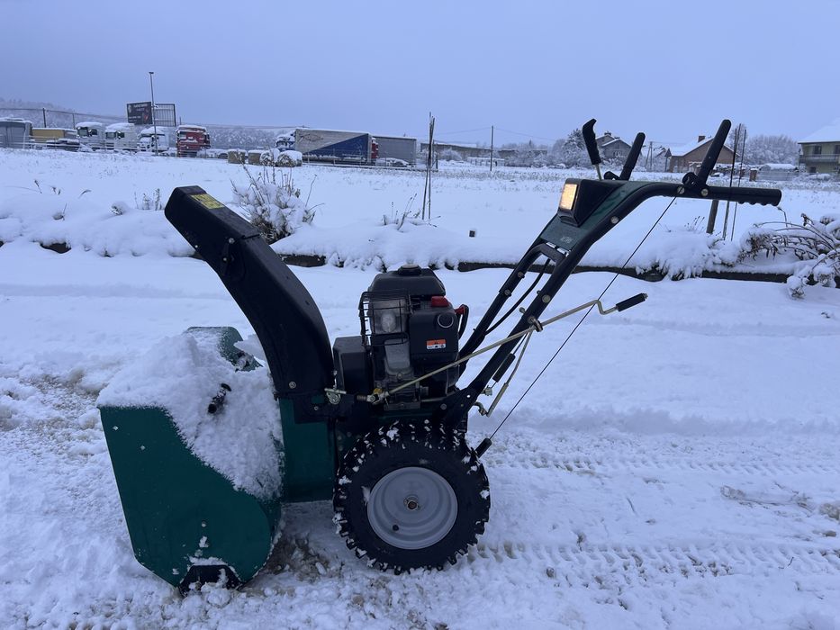 Odśnieżarka wynajem wypozyczalnia