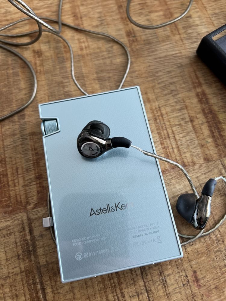 ASTELL & KERN Ak70 +  beyerdynamic