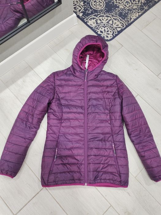 Куртка спортивна осінь весна