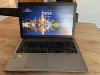 Laptop ASUS uszkodzony