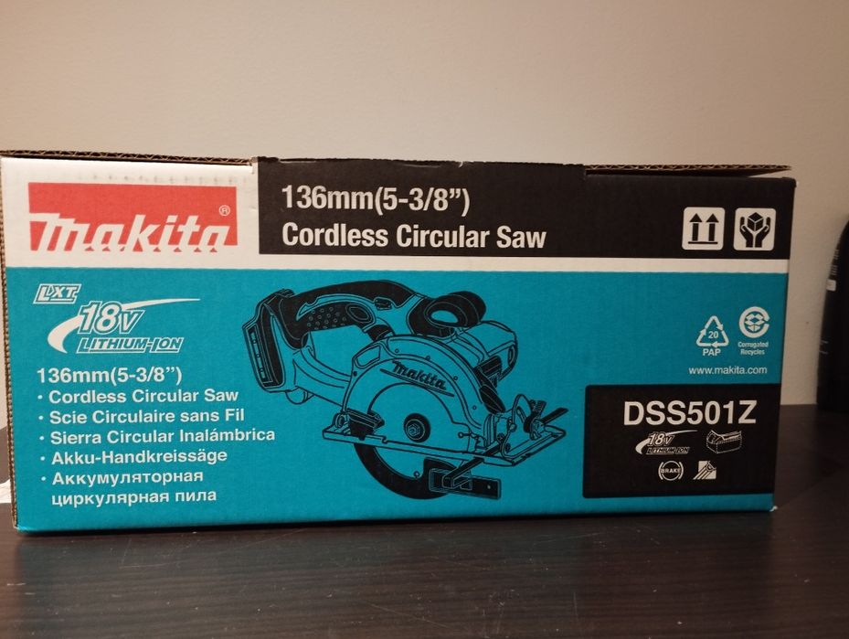 Аккумуляторная дисковая пила MAKITA DSS501Z