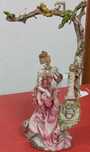 Estatueta em marfinite senhora imperial