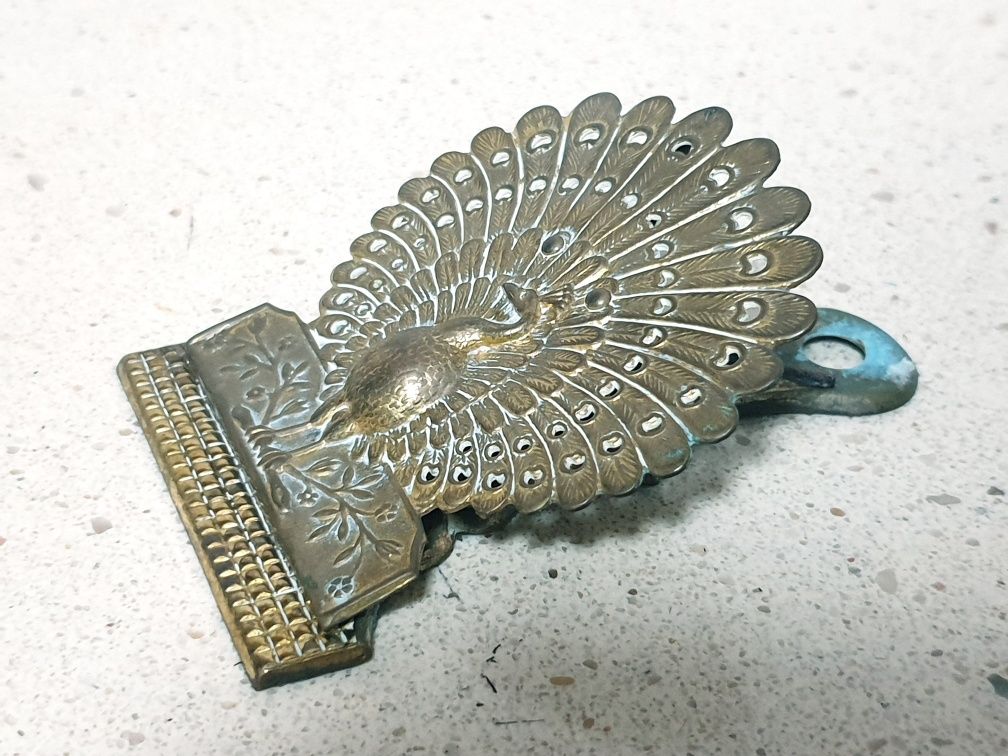 Fantástica rara antiga mola para papeis Arte Nova - pavão