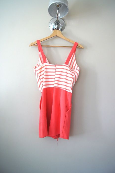 koralowy rozowy krotki elegancki kombinezon w pasy 40 L 38 M paski