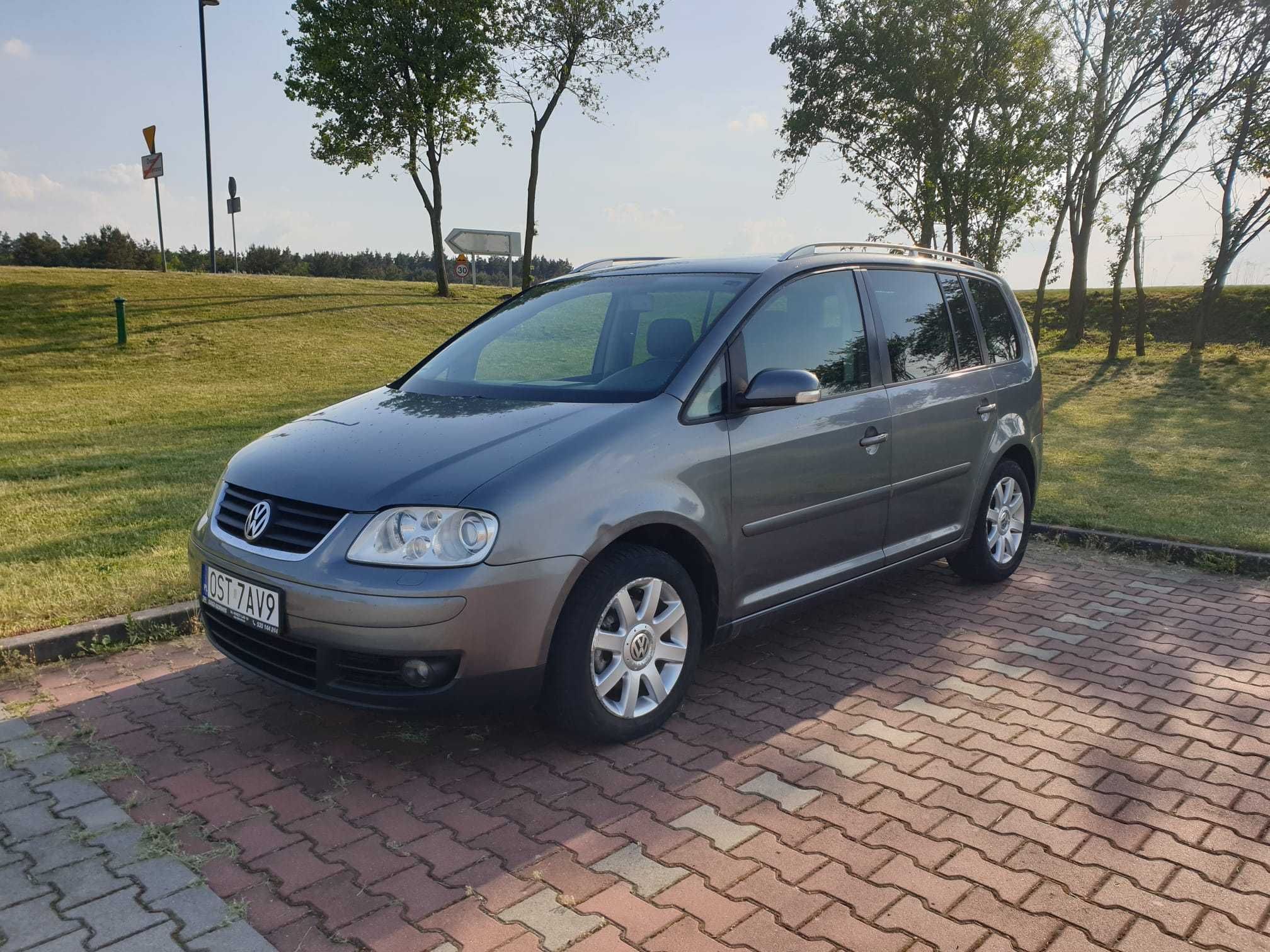 Volkswagen TOURAN 2.0 tdi HIGHLINE szyberdach ksenon dobry stan