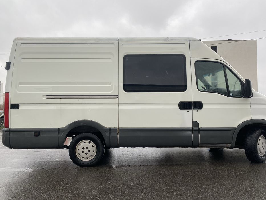 Продам бус Івеко 35s11