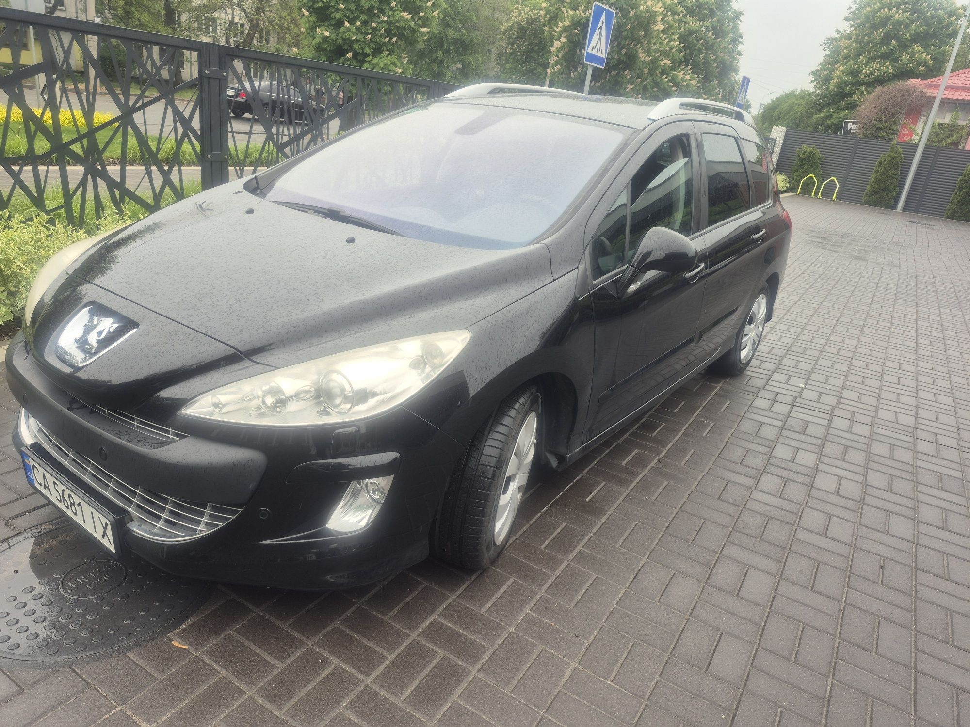 Продаю Peugeot 308