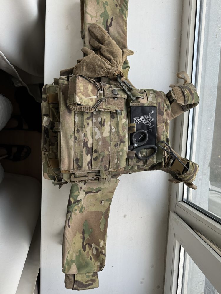 Плитоноска, броніжилет Grad Gear AVS типу Cry Precision
