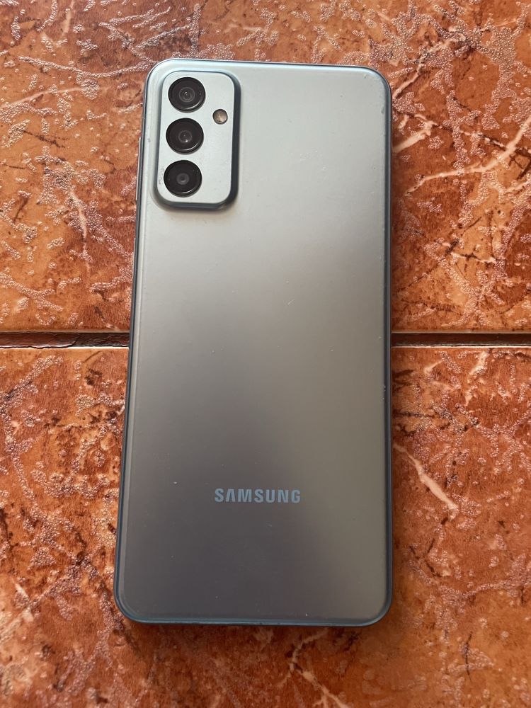 Samsung M23 5G в гарному стані