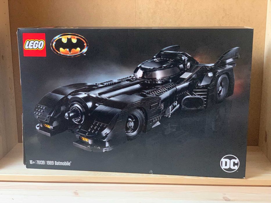 LEGO 76139 DC Comics Super Heroes 1989 Batmobile™