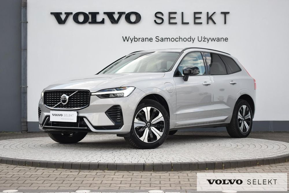 Volvo XC 60 Plus Dark T6 AWD *Climate*HarmanKardon*Panorama*VolvoSelekt
