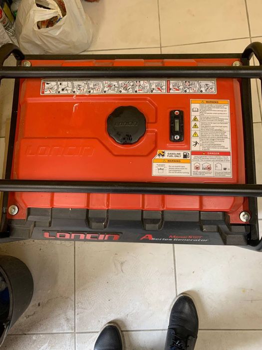 Экономний Бензиновый генератор Loncin 6500 5.5 Квт