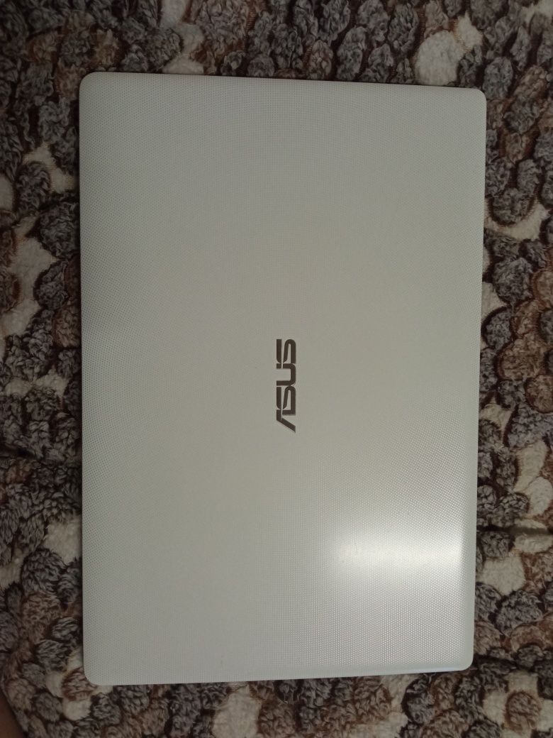 Ноутбук ASUS 15,6'