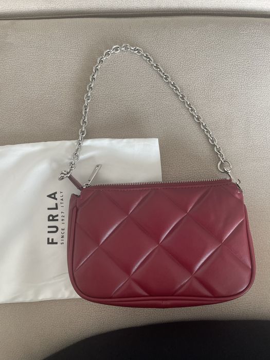 Mala/ Carteira Furla tiracolo ou de mão