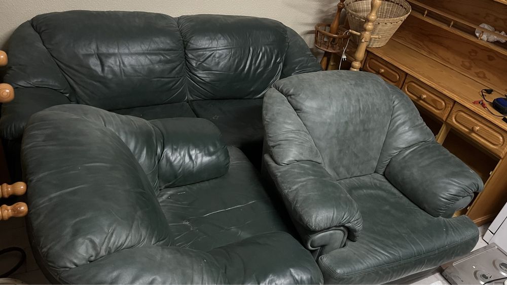 Sofás em pele de vitela genuina