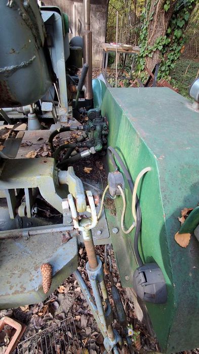 Ciągnik rolniczy marki SAM silnik ESA podnośnik sprawny z osprzętem