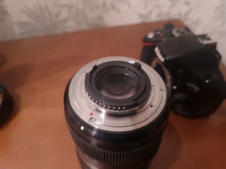 Sigma 18-35mm 1:1.8 DС A | ART разом із Nikon D5.100