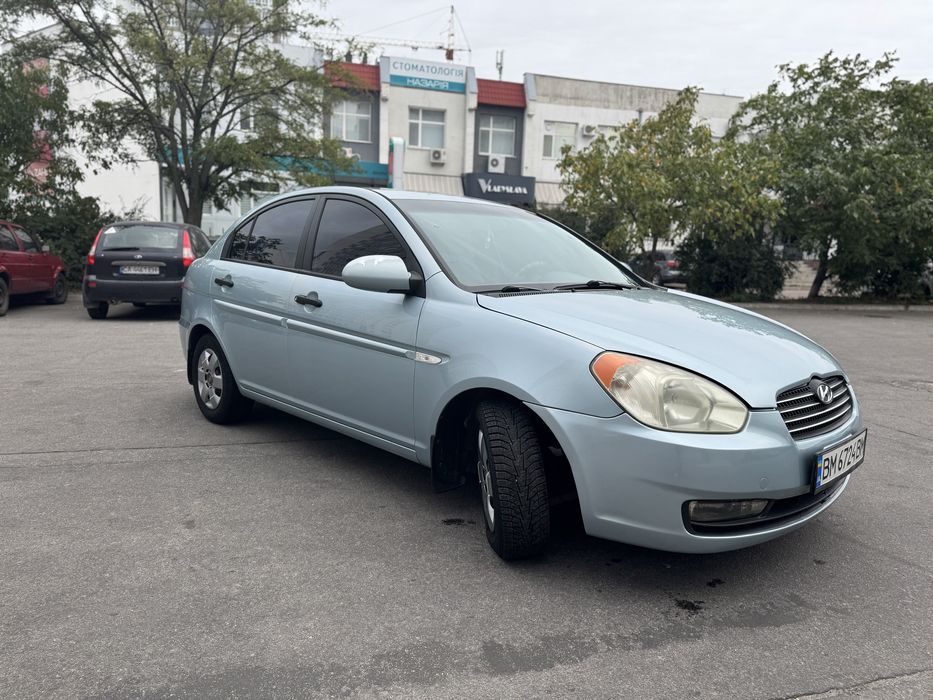 Хундай акцент третього покоління Hyundai Accent 2008