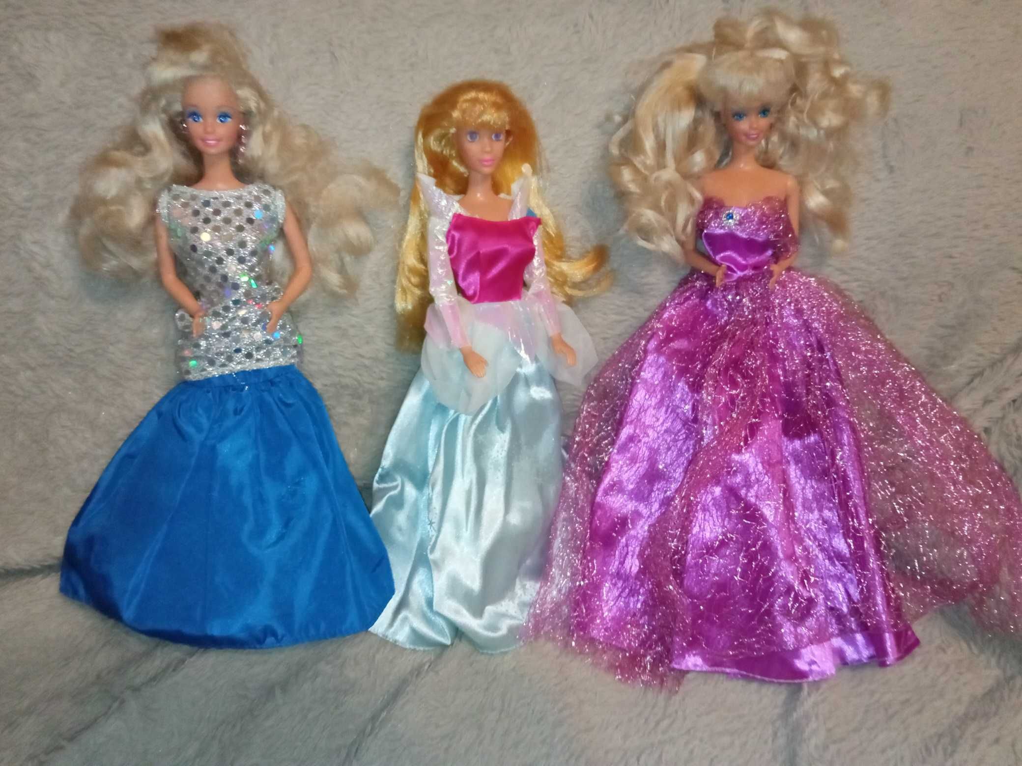 Zestaw lalek Barbie Happy Holiday/ Spiąca królewna/ Sparkle Eye
