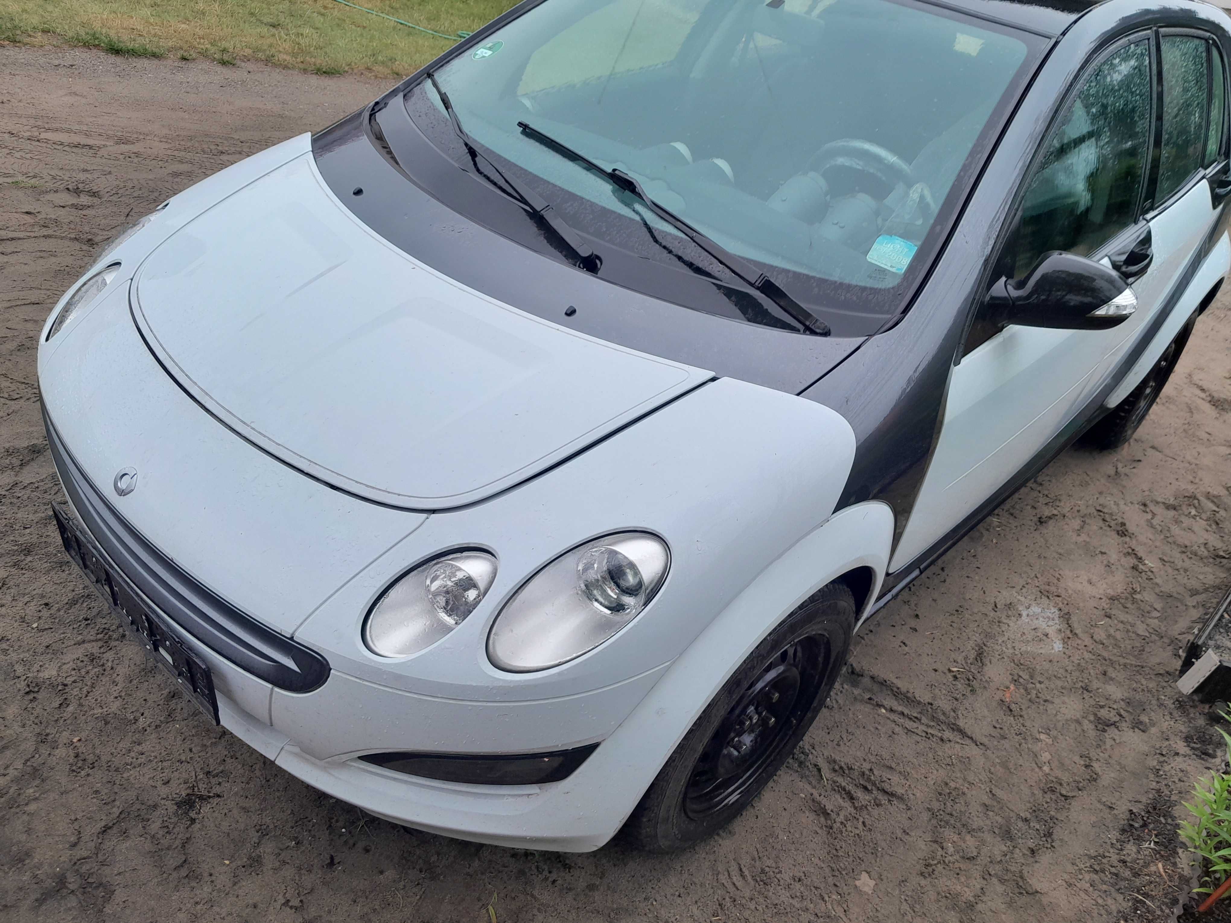 Smart 1.3 benzyna 95km 04r. z de klima