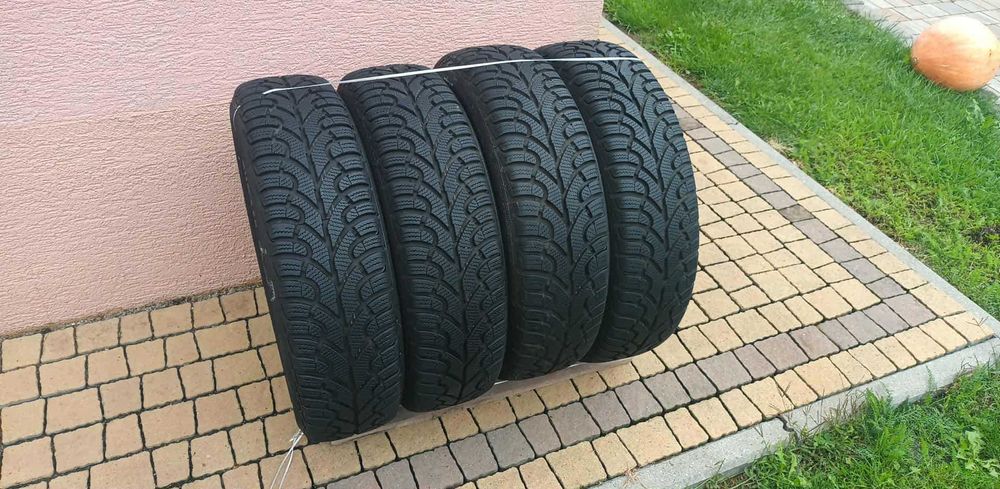 Opony zimowe 165/65/R15 cali