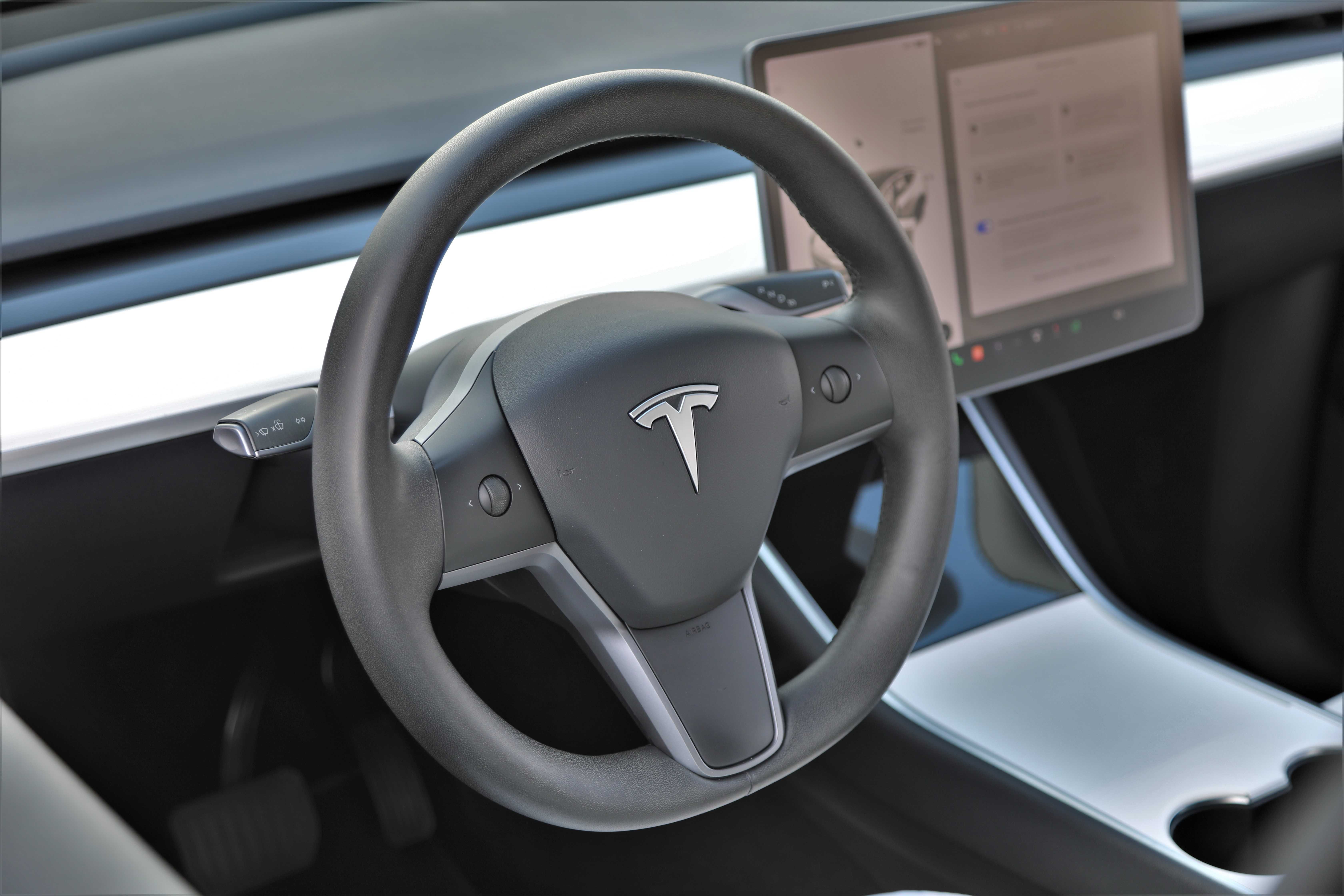 Tesla Model Y Long Range Dual Motor 2020 року