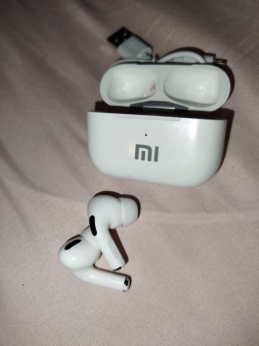 Продаю навушники Xiaomi