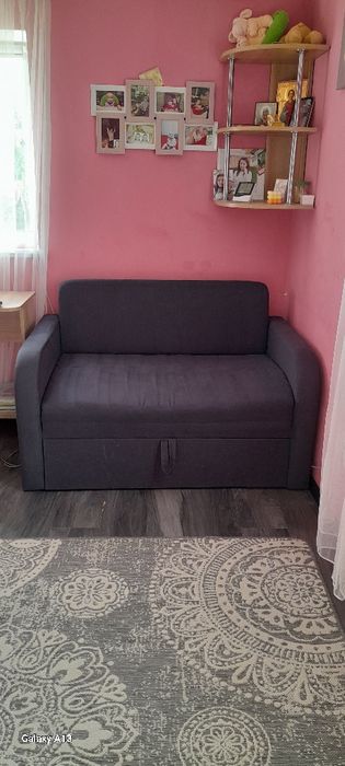 Диванчик  для гостьової абож підлітковий