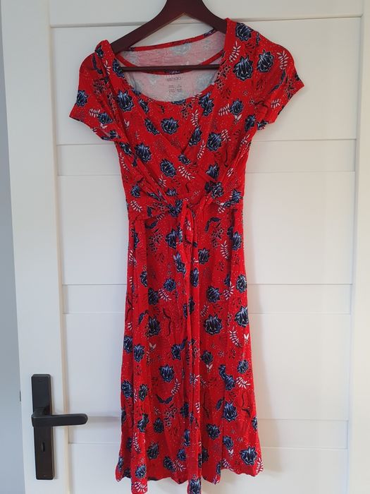 Ubrania ciążowe i do karmienia