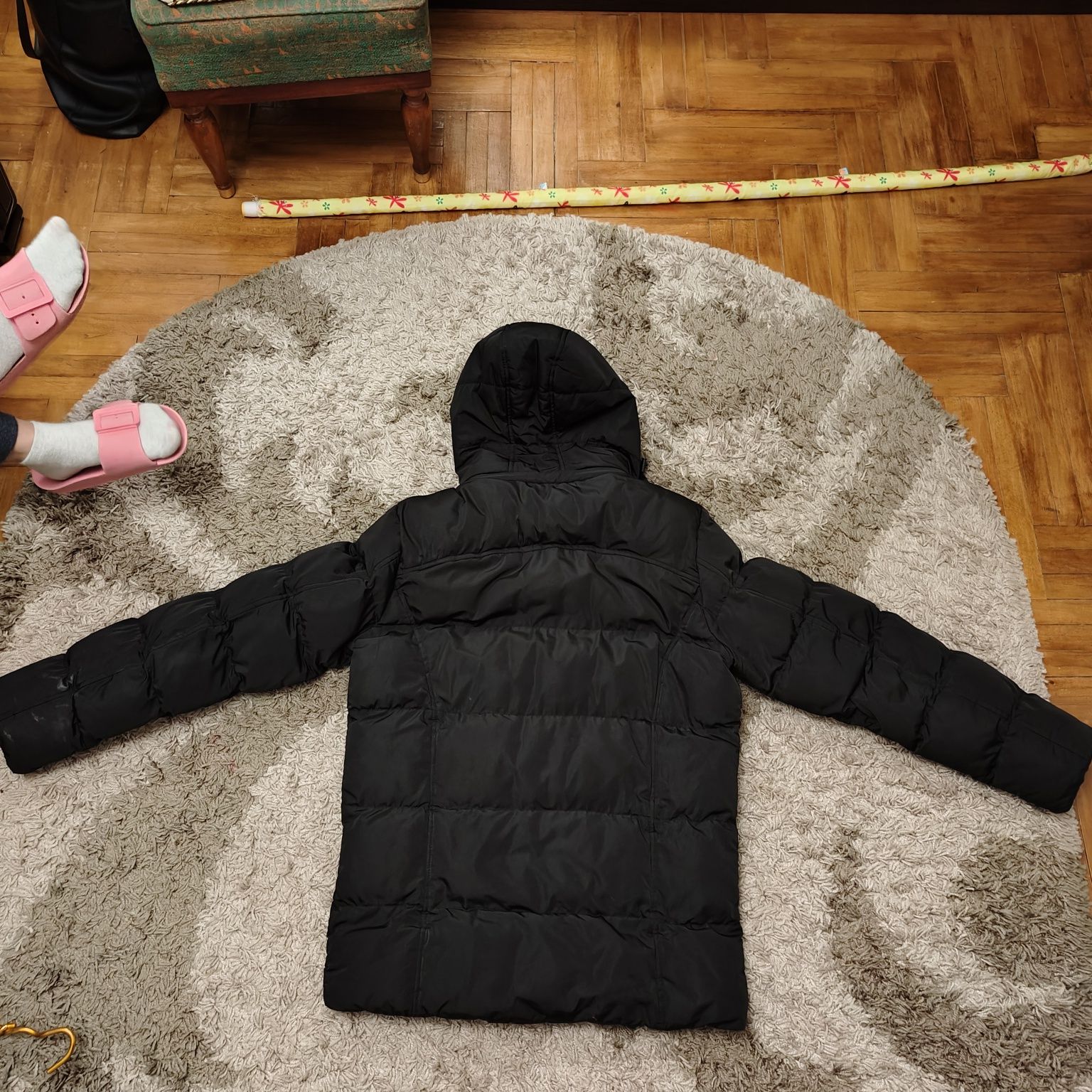 Куртка зимова в хорошому стані розмір М