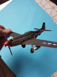 Model P 51 D Mustang 1:72 Matchbox/ Revell gotowy