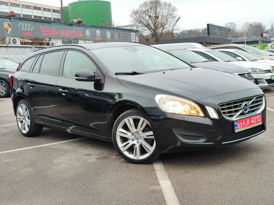 Volvo V60, 2011 рік, 2,0 D3 дизель з Швейцарії ВІДЕО