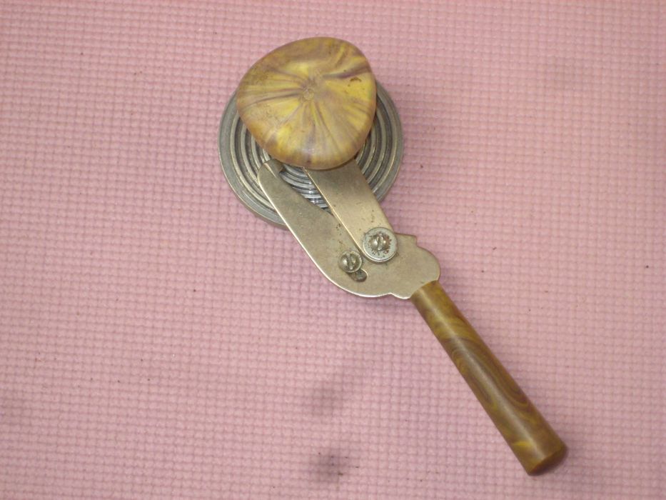 Машинка закаточная, ключ для закрутки