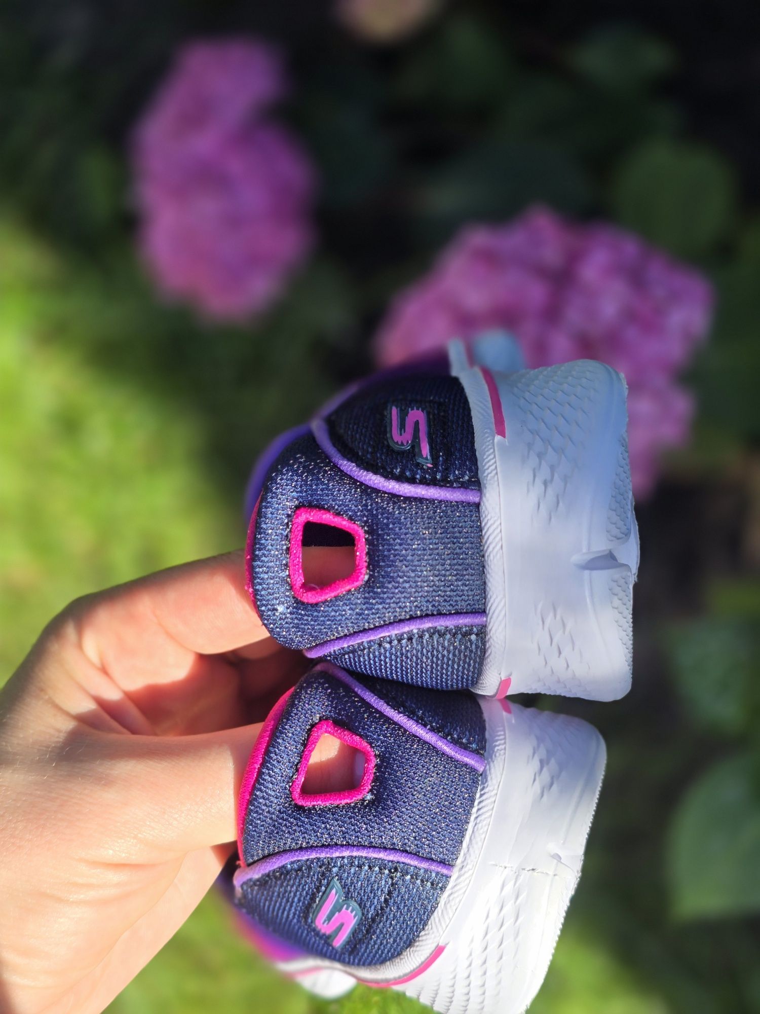 Сліпони Skechers кросівки на дівчинку