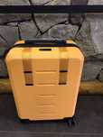 Walizka Douchebag Db Ramverk Carry on Parhelion Orange 34L