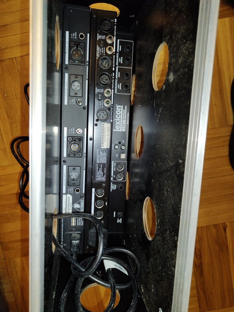 Lexicon MX 200,Denoiset , Virtualizer , estradowy studyj