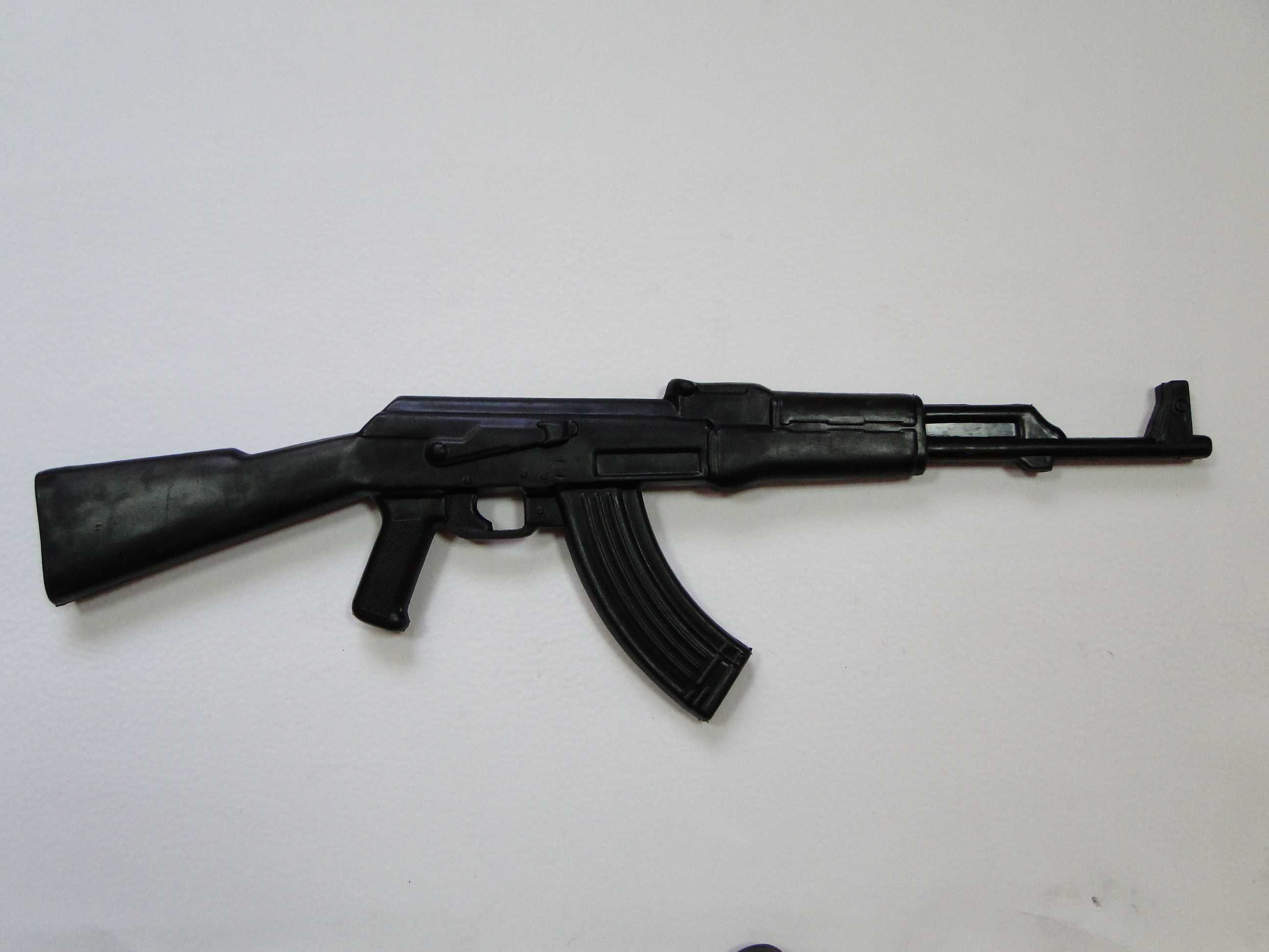 Gumowa atrapa Kałasznikow AK-47 bez bagnetu KRAV MAGA COMBAT ćw. walki