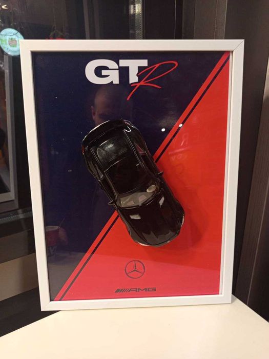 Унікальні 3d-картини з моделями легендарних авто